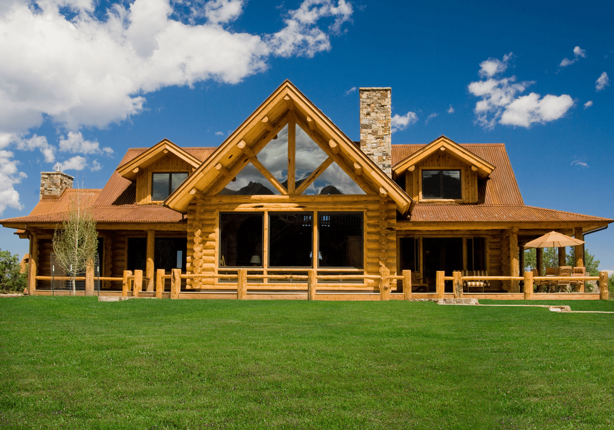 Frontier Log Homes Front View Home Slider 