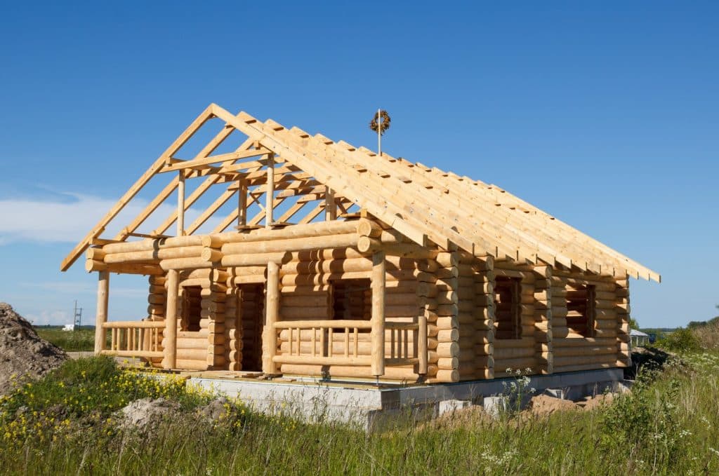Frontier Log Homes' experienced team of builders is making a beautiful Dry-In Log House that can withstand the harshest weather conditions and will be passed from generation to generation.