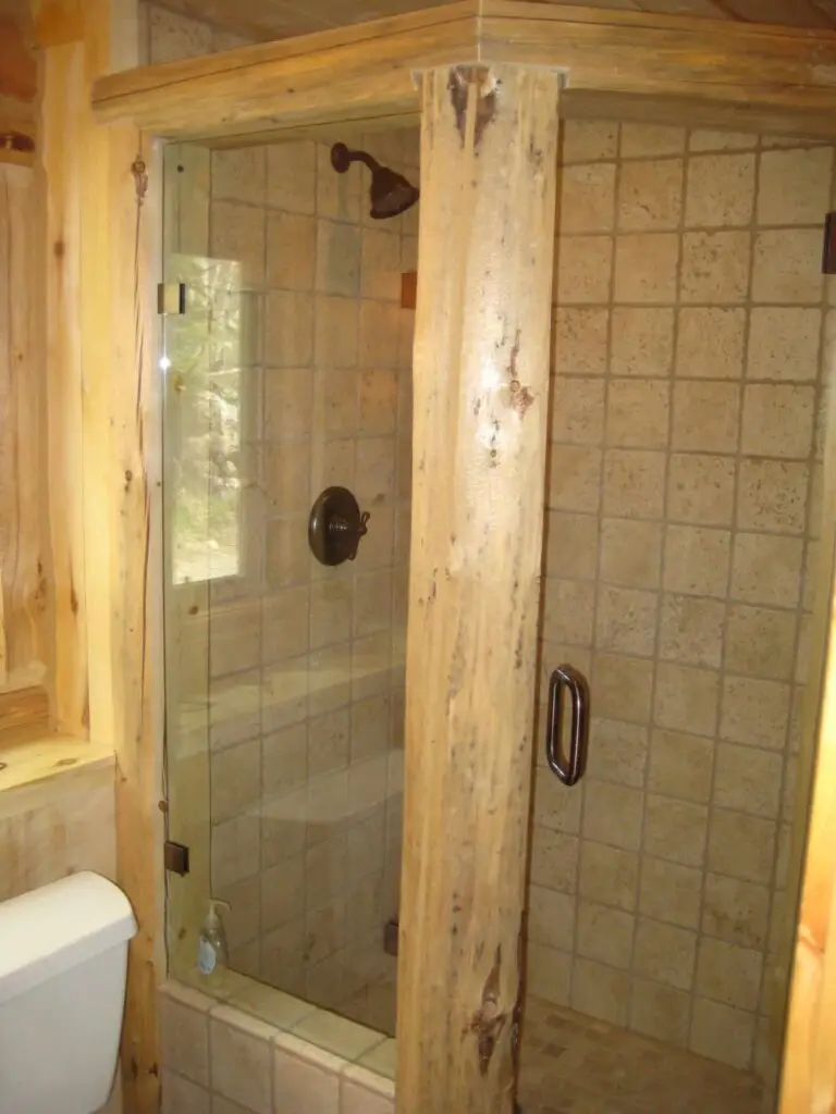Handcrafted log trusses and componentry by Frontier Log Homes — photo 22