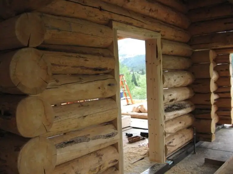 Handcrafted log trusses and componentry by Frontier Log Homes — photo 13