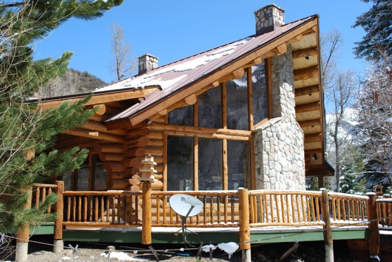 Completed custom log home built by Frontier Log Homes, Montrose Colorado — photo 9